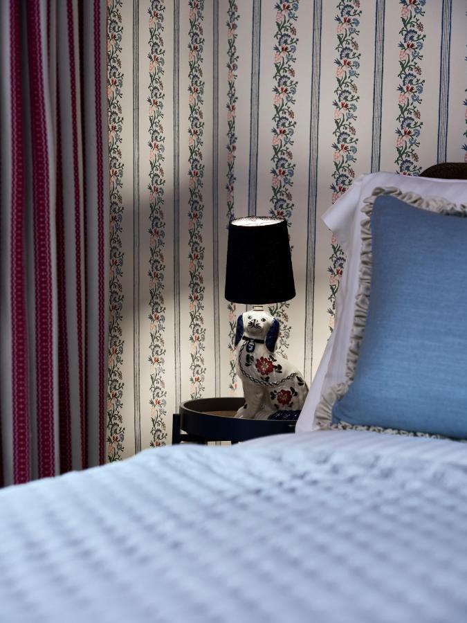 Townhouse Suites- Abbey Row ملمسبوري المظهر الخارجي الصورة