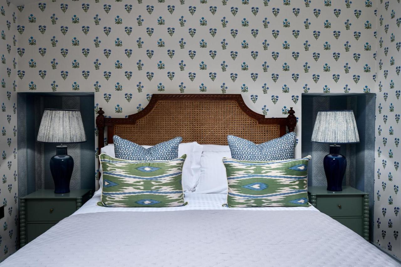 Townhouse Suites- Abbey Row ملمسبوري المظهر الخارجي الصورة