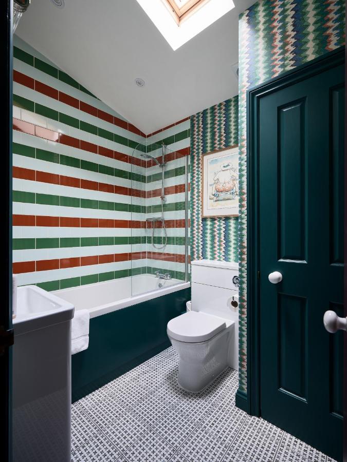 Townhouse Suites- Abbey Row ملمسبوري المظهر الخارجي الصورة