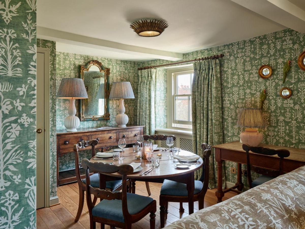 Townhouse Suites- Abbey Row ملمسبوري المظهر الخارجي الصورة